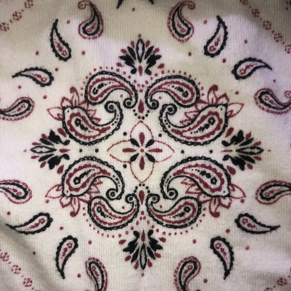 CROP TOP - Picture 3 of 3